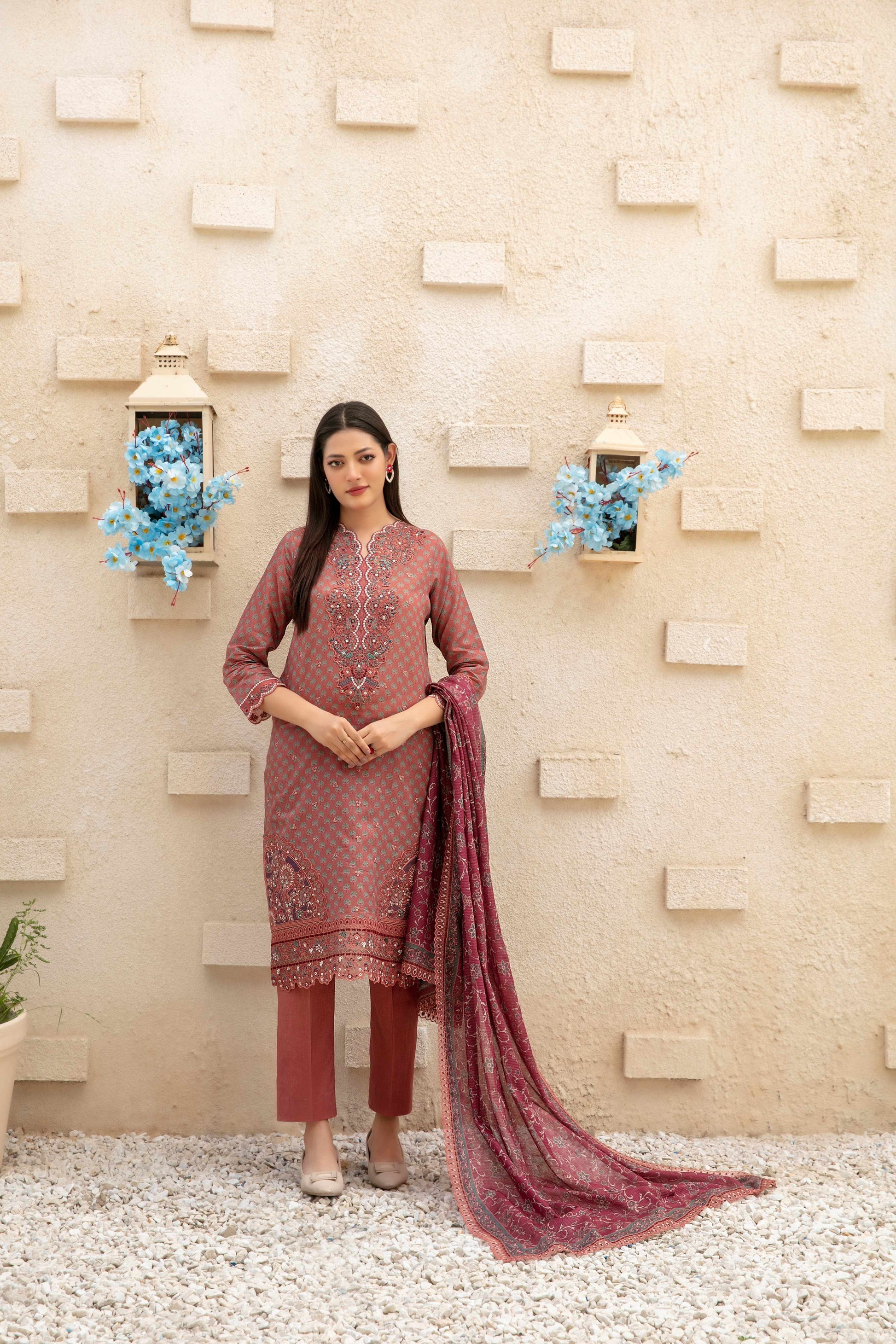 3 Piece Laveen Emb Lawn | Read To Wear