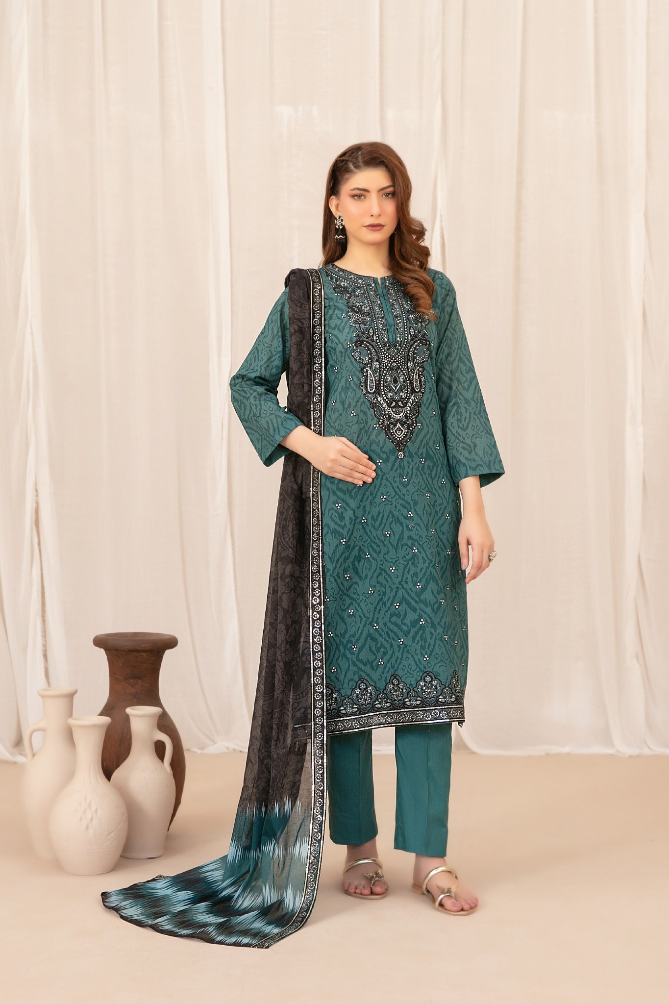 Green Embroidered Lawn 3-Piece Suit with Digital Printed Dupatta | Ready To Wear