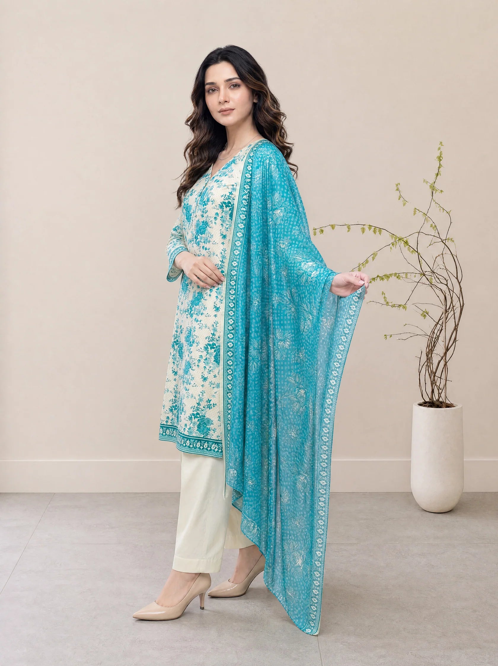 03-Piece Printed Lawn Suit With Cotton Shalwar | Ready To Wear