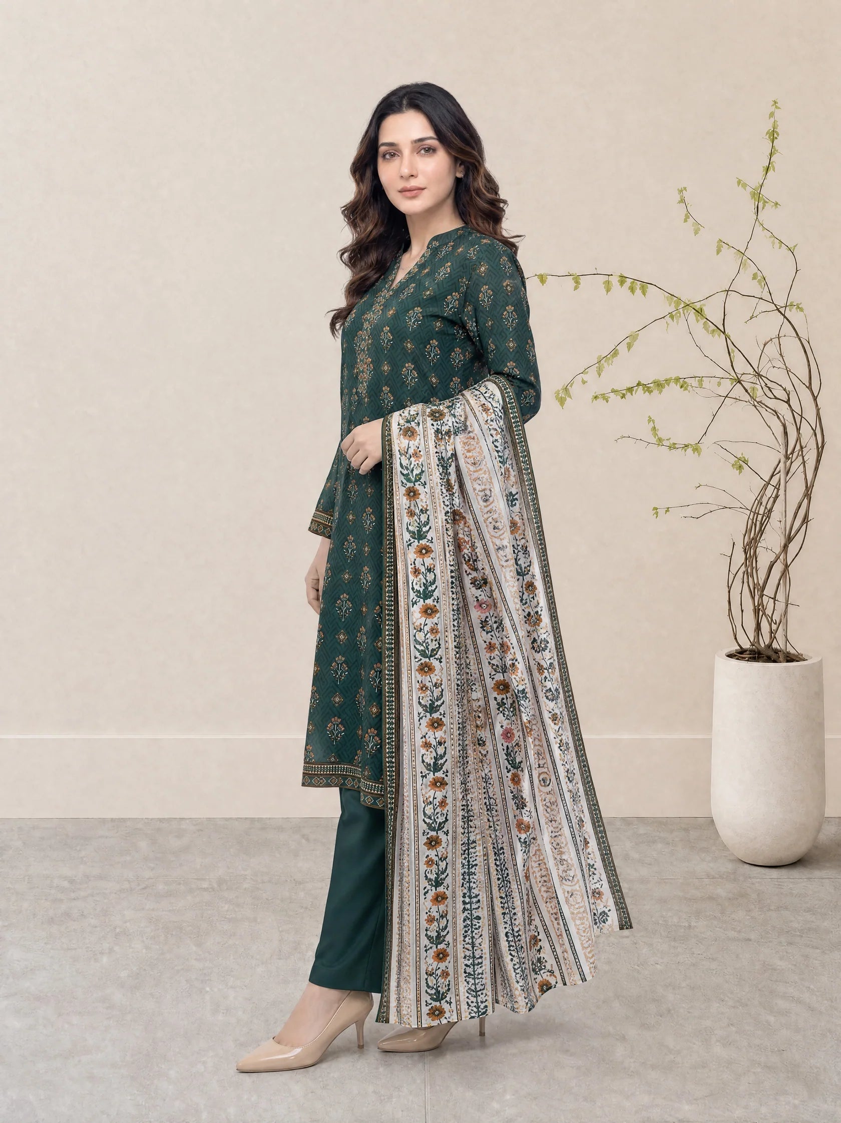 03-Piece Printed Lawn Suit With Cotton Shalwar | Ready To Wear